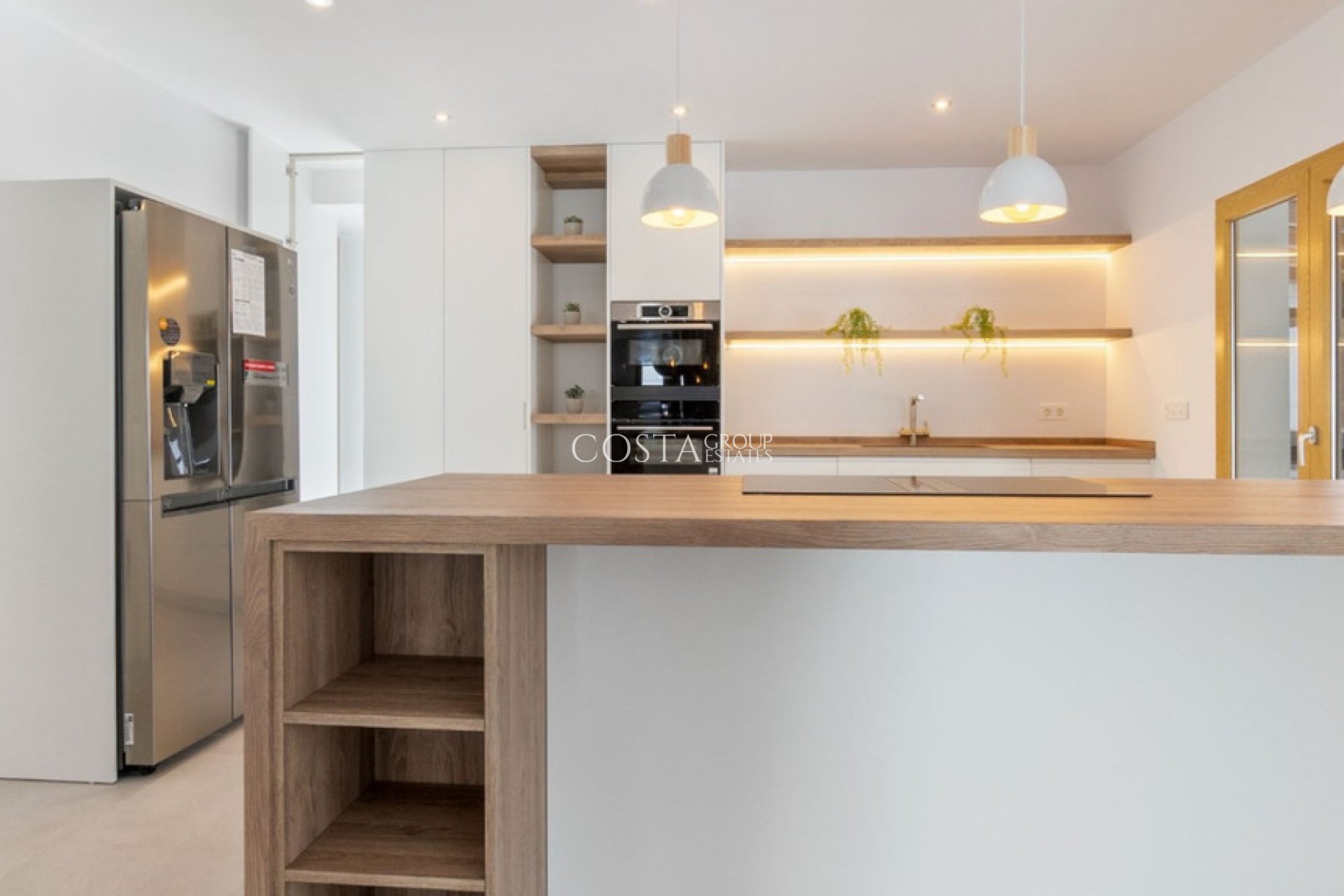 Revente - Villa -
Torrevieja - Torrevieja Centro