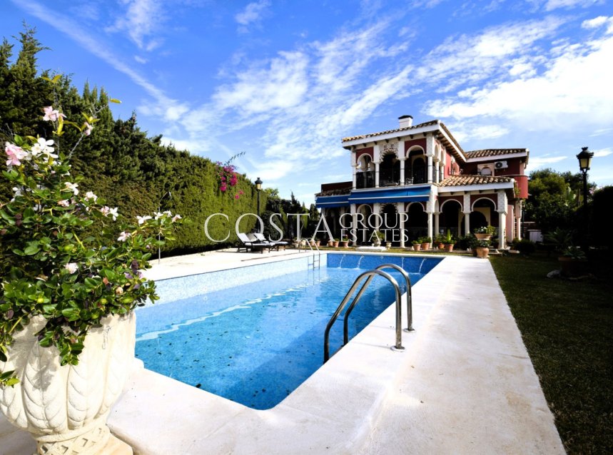 Revente - Villa -
Torrevieja - Torrevieja Centro