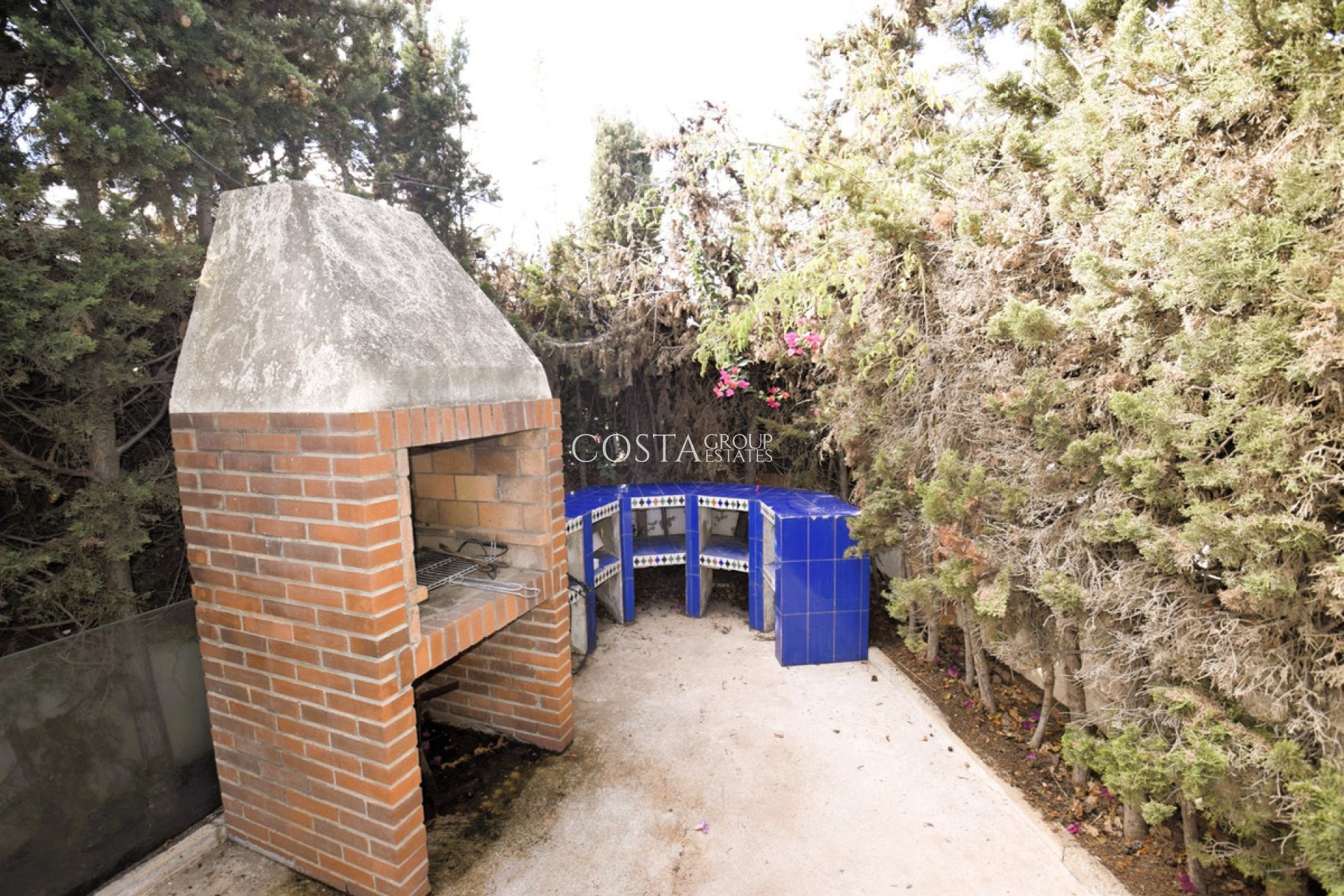 Revente - Villa -
Torrevieja - Torrevieja Centro