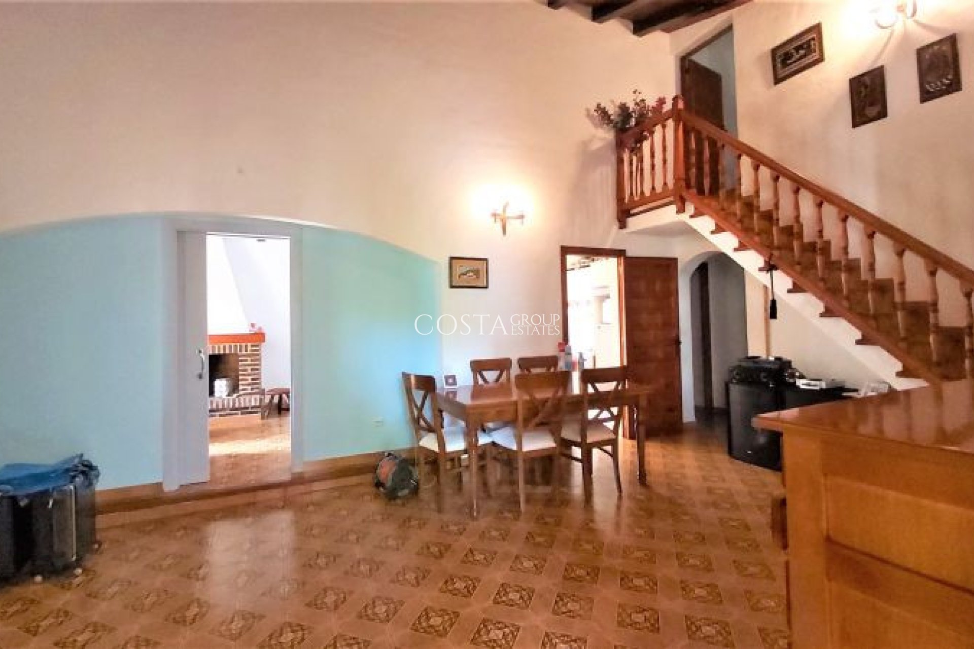 Revente - Villa -
Torrevieja - Torrevieja Centro