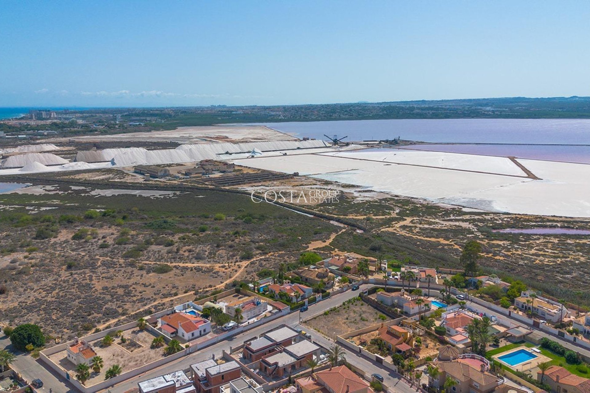 Revente - Villa -
Torrevieja - Torrevieja Centro