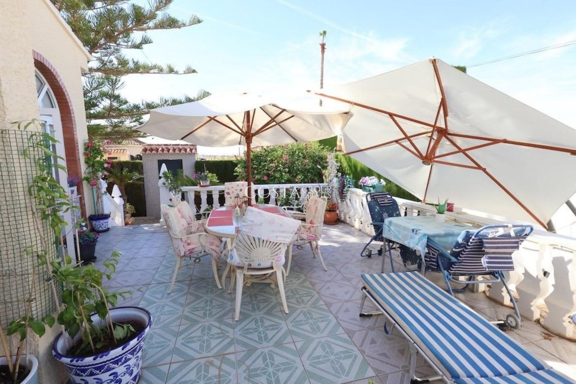 Revente - Villa -
Torrevieja - Torrevieja Centro