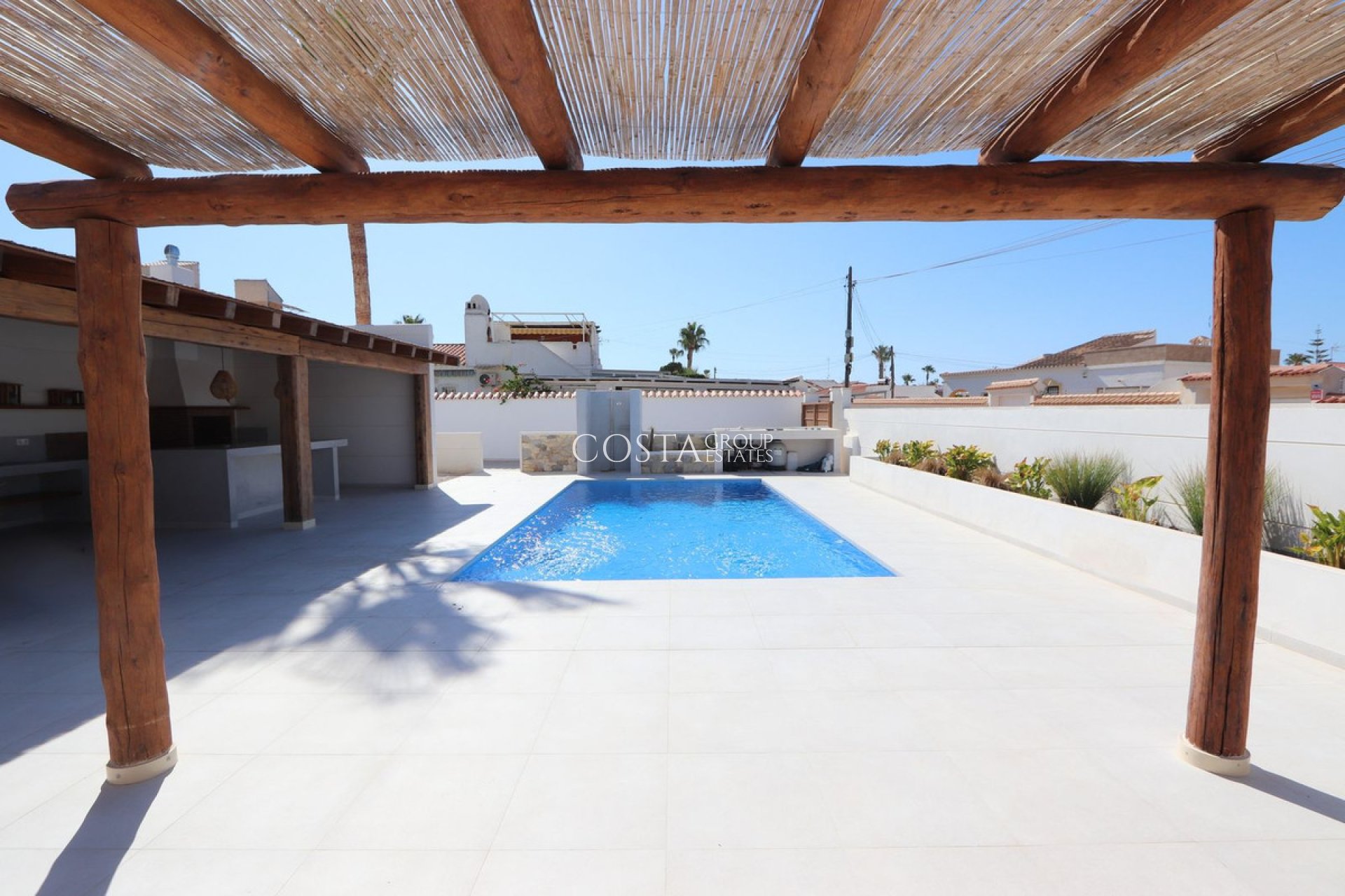 Revente - Villa -
Torrevieja - Torrevieja Centro