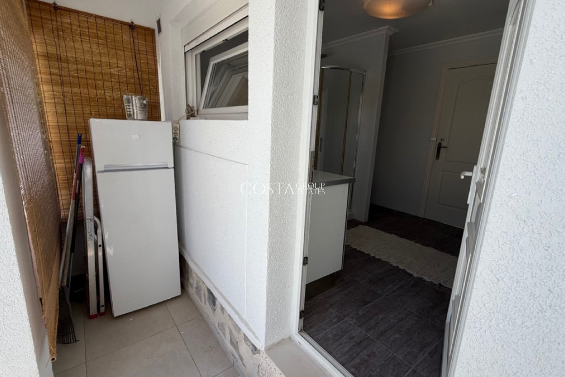 Revente - Villa -
Torrevieja - Torrevieja Centro