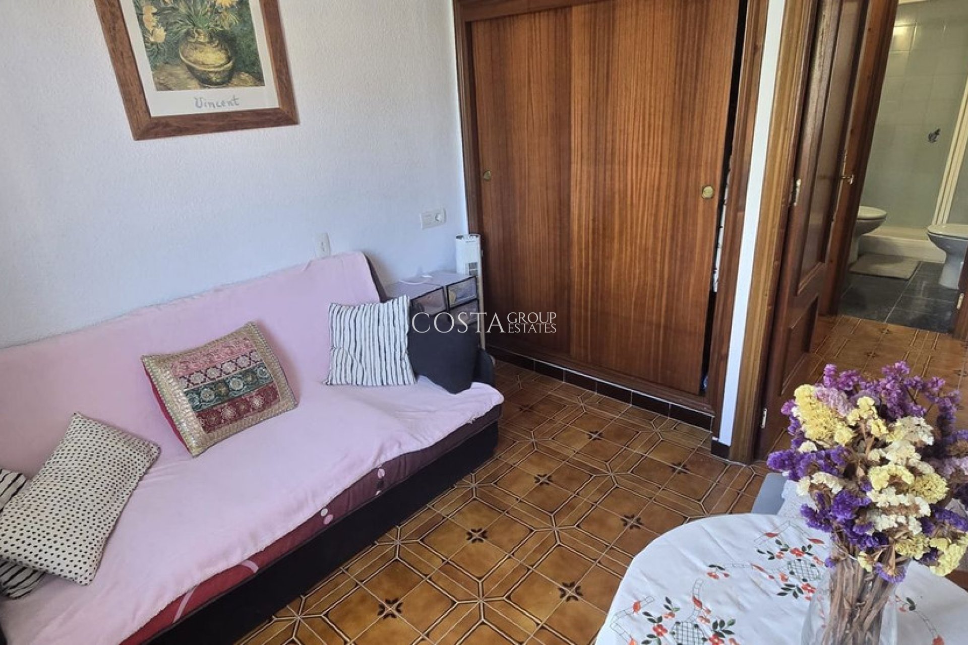 Revente - Villa -
Torrevieja - Torrevieja Centro