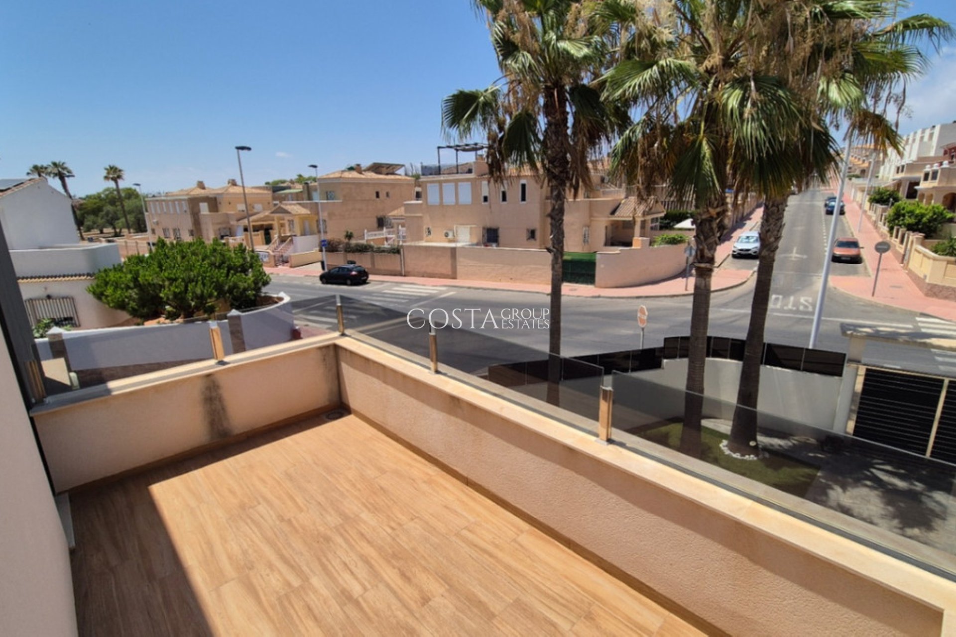 Revente - Villa -
Torrevieja - Torrevieja Centro