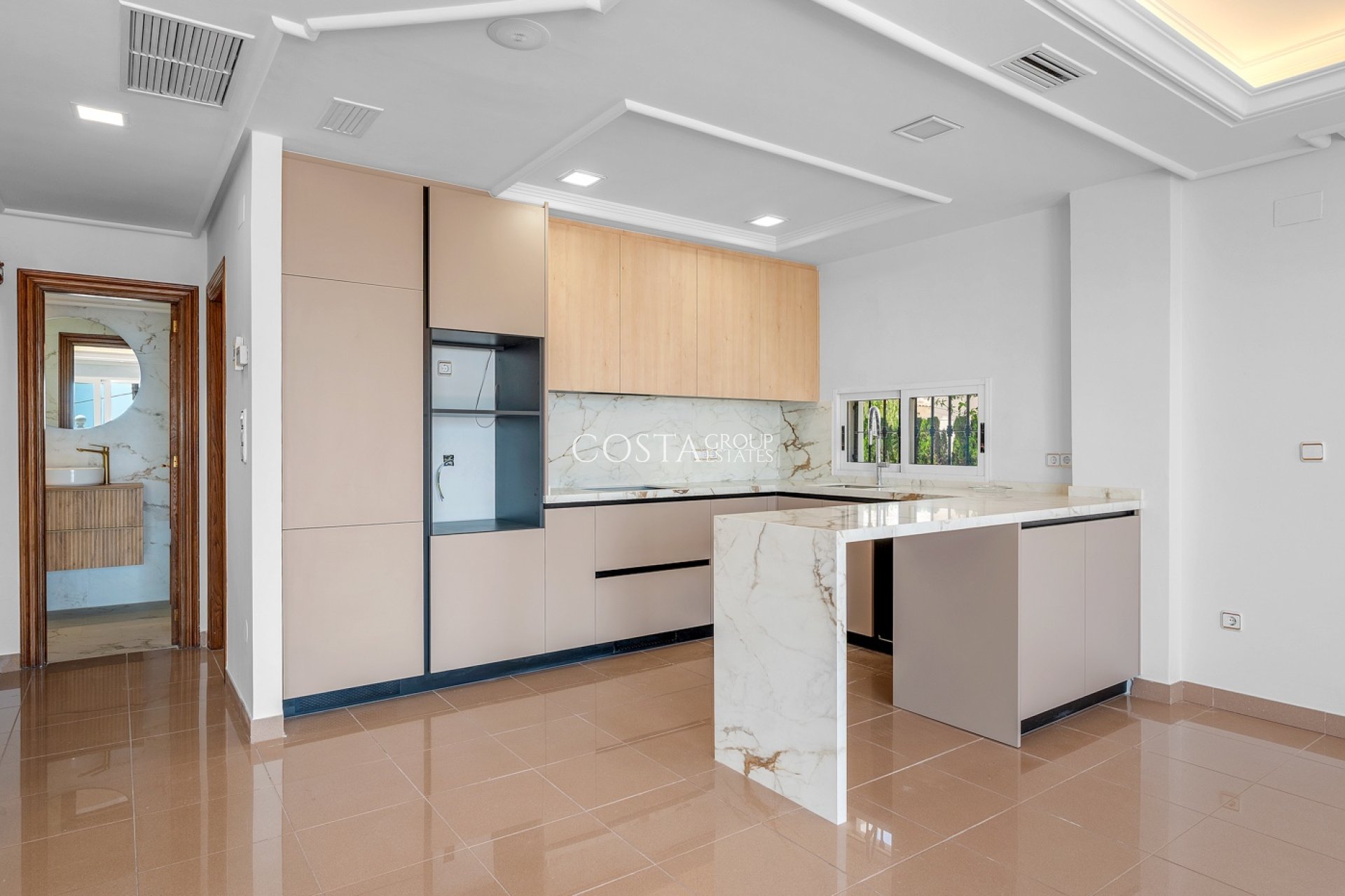 Revente - Villa -
Torrevieja