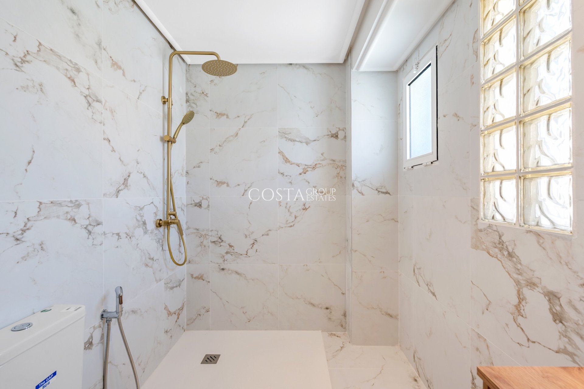 Revente - Villa -
Torrevieja