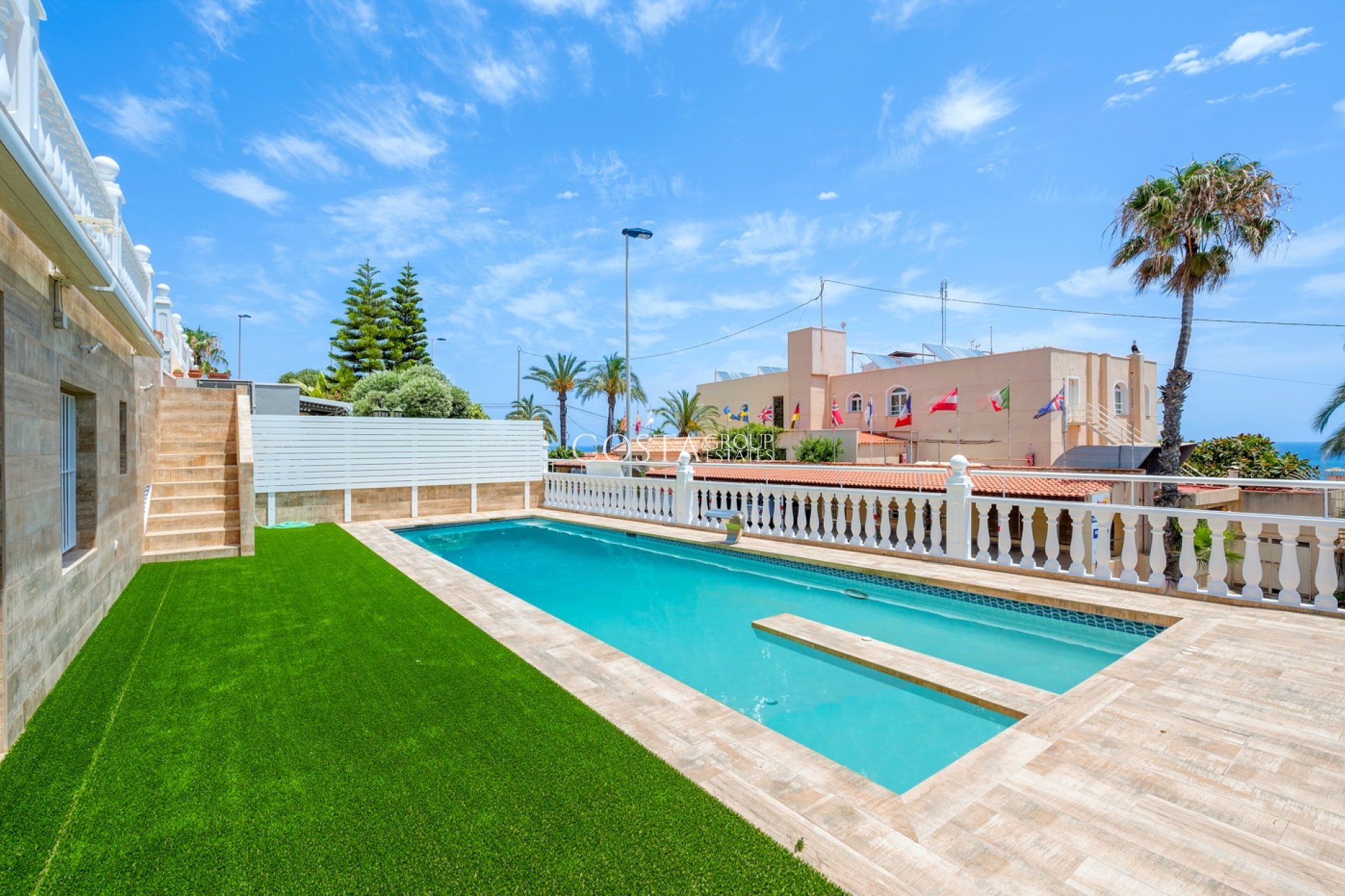 Revente - Villa -
Torrevieja