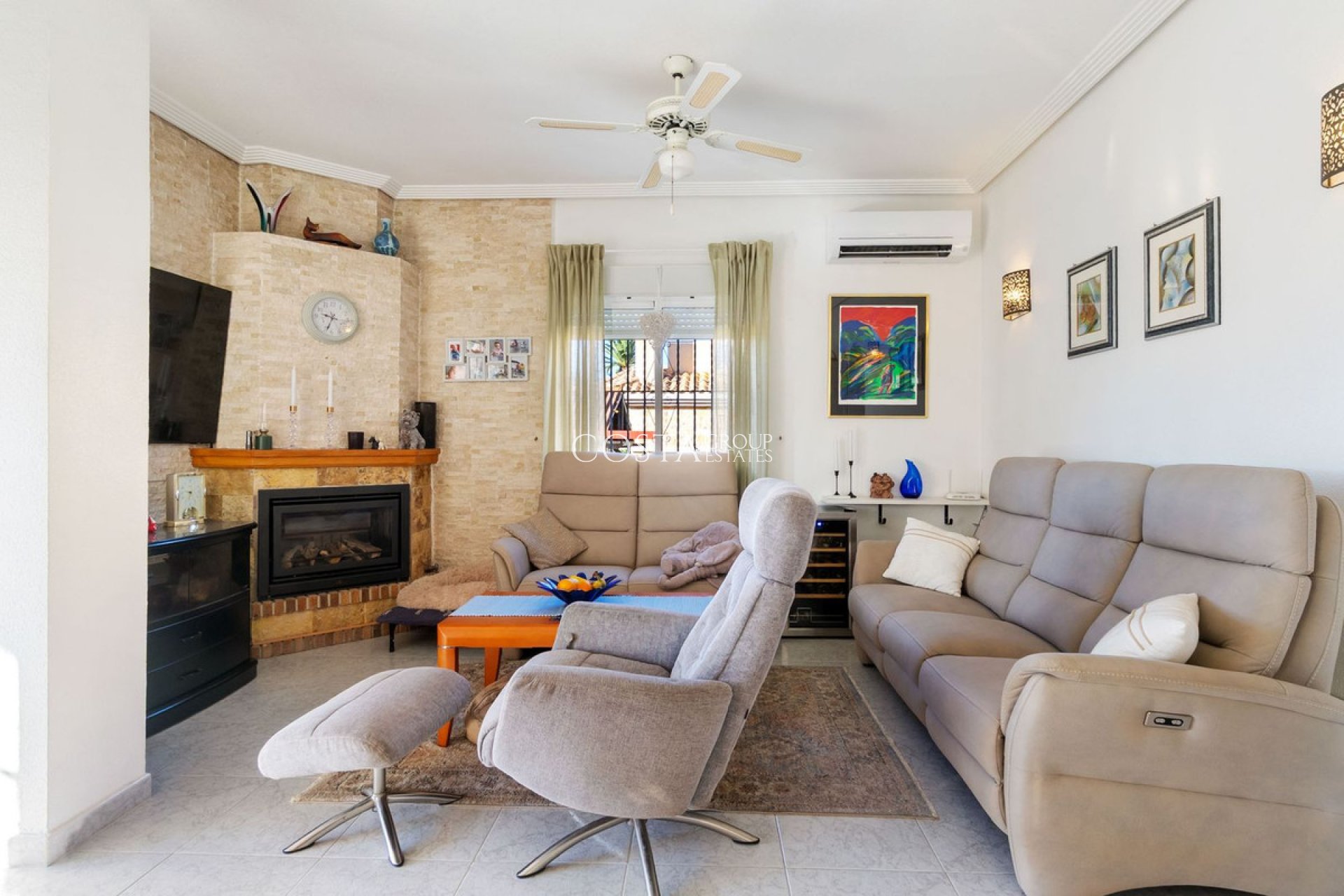 Revente - Villa -
Torrevieja