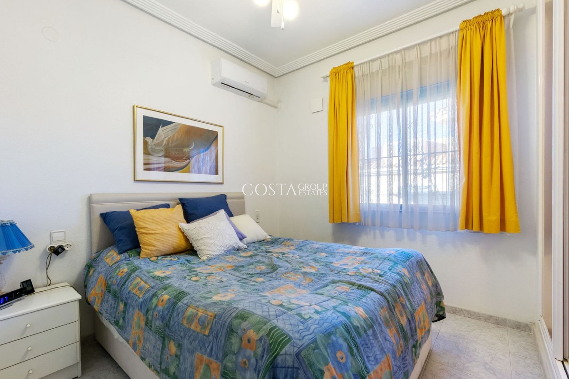 Revente - Villa -
Torrevieja