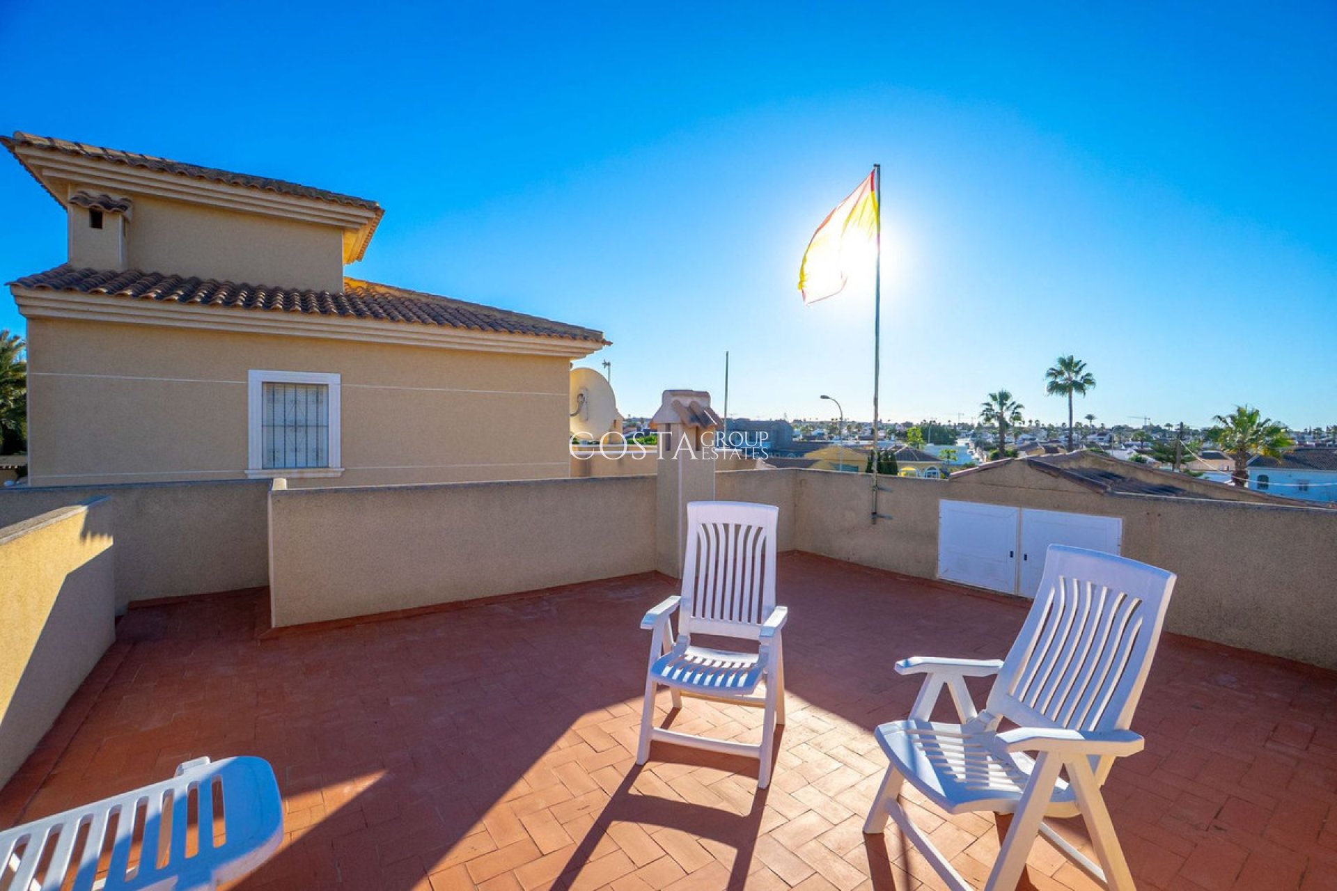 Revente - Villa -
Torrevieja