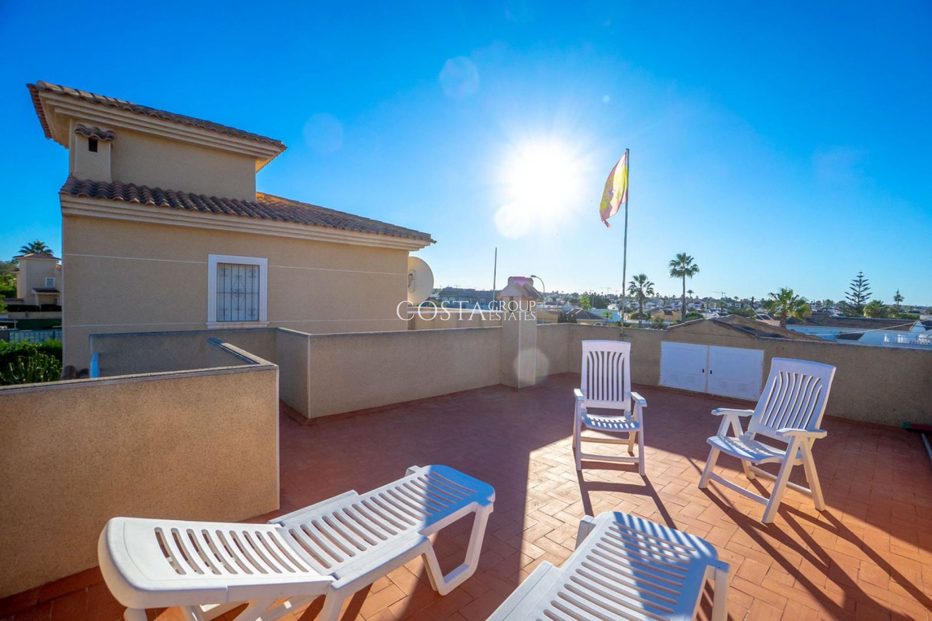 Revente - Villa -
Torrevieja