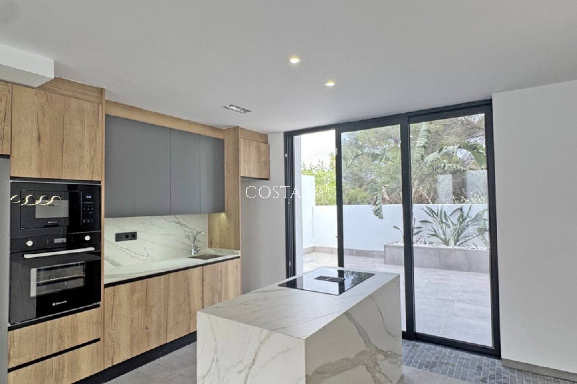 Revente - Villa -
Torrevieja