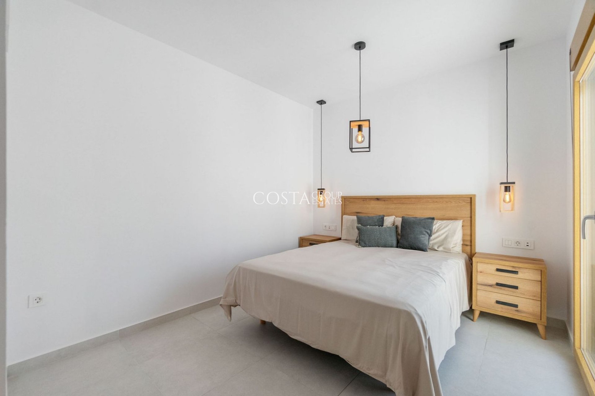 Revente - Villa -
Torrevieja