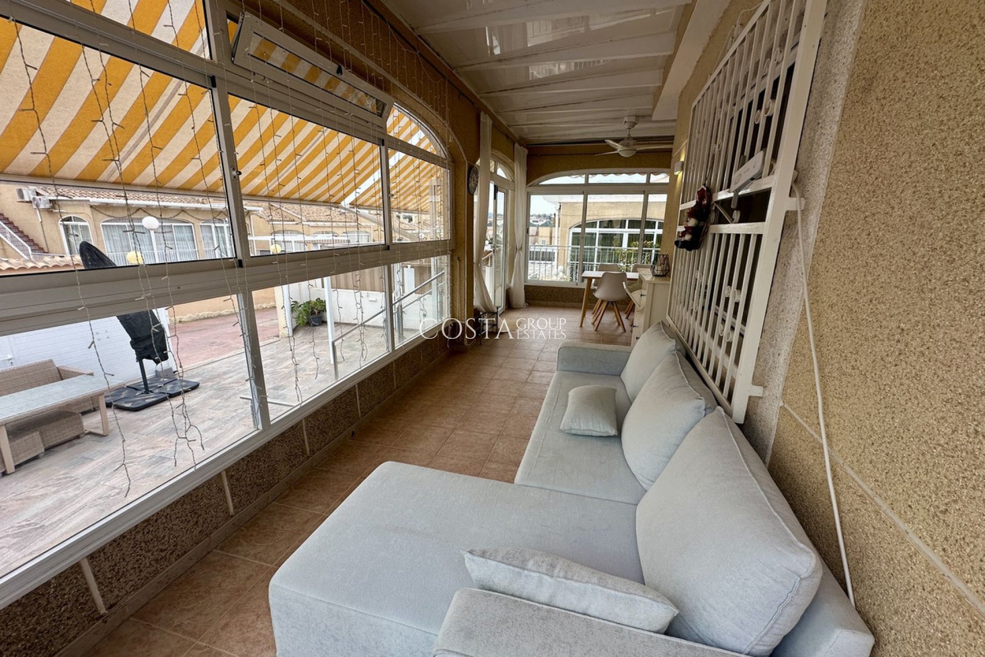 Revente - Villa -
Torrevieja