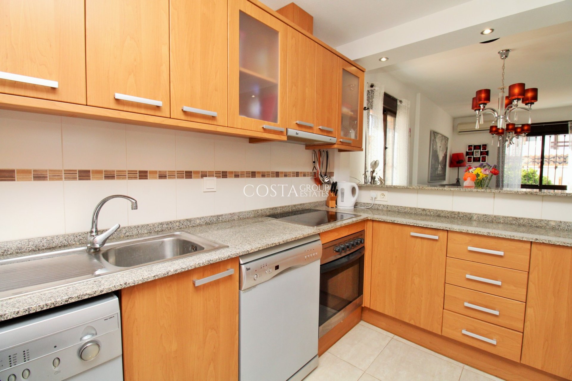 Revente - Villa -
Villamartín - PAU 8