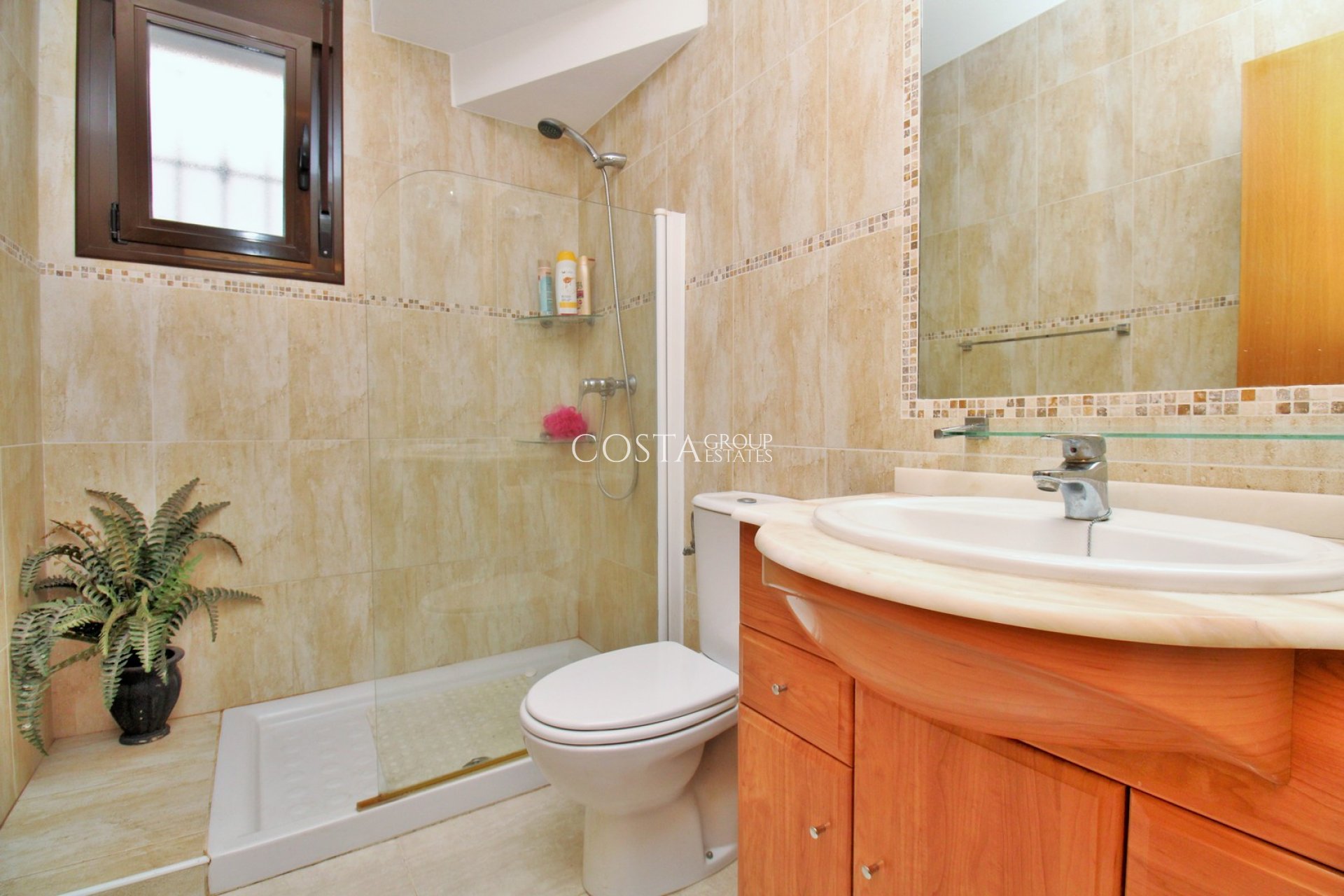 Revente - Villa -
Villamartín - PAU 8