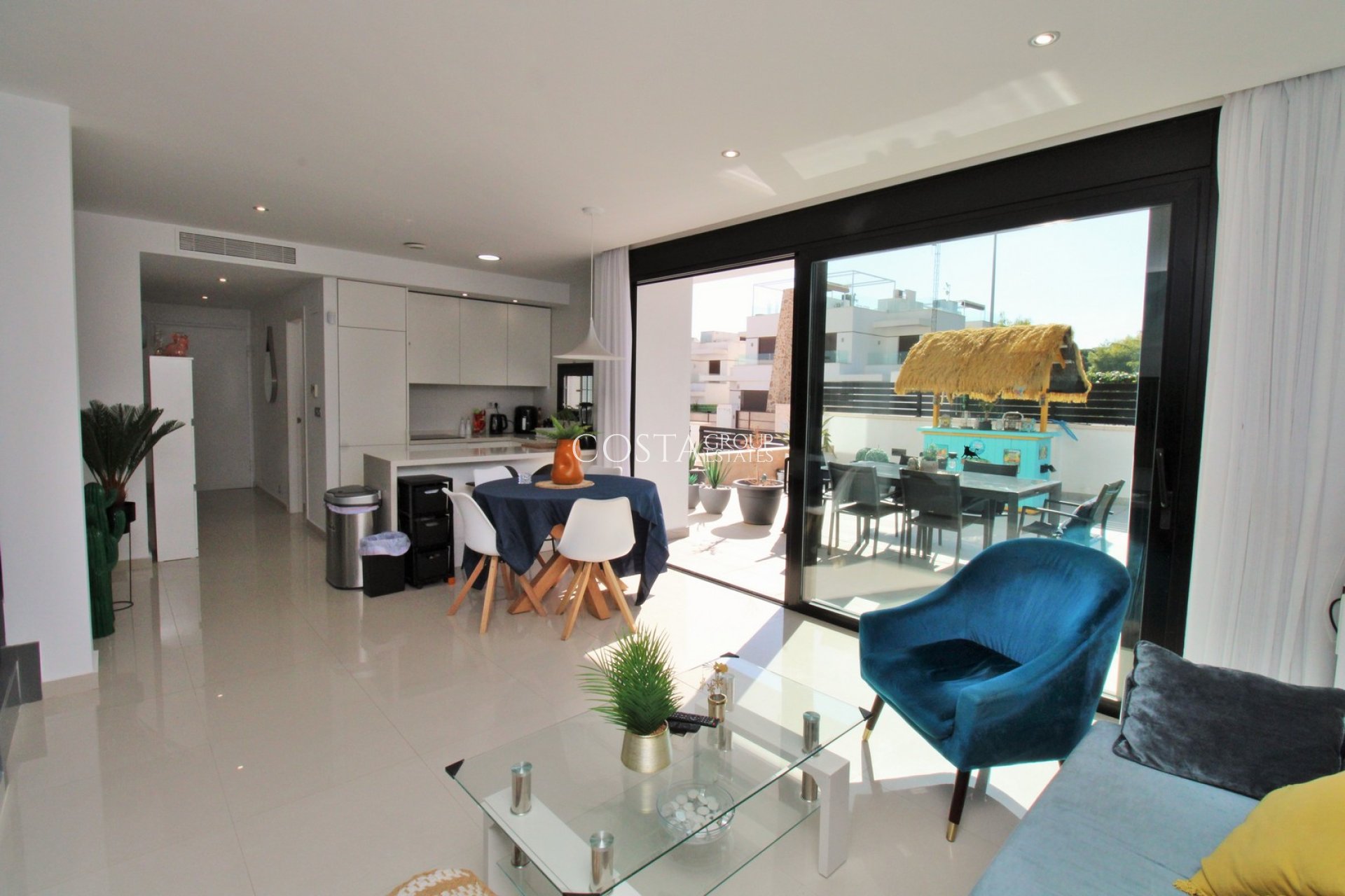 Revente - Villa -
Villamartín