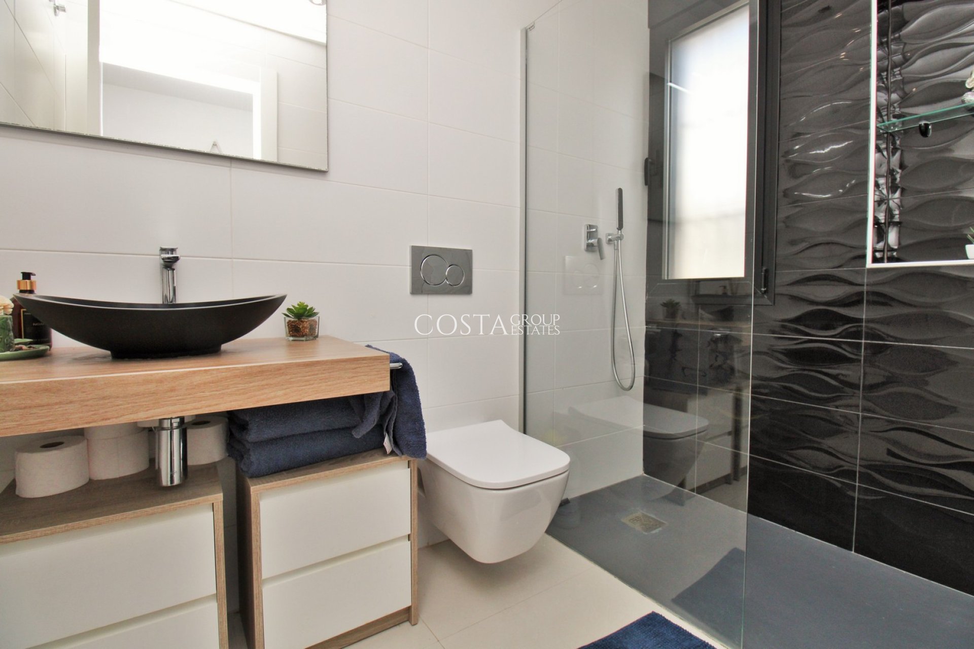 Revente - Villa -
Villamartín