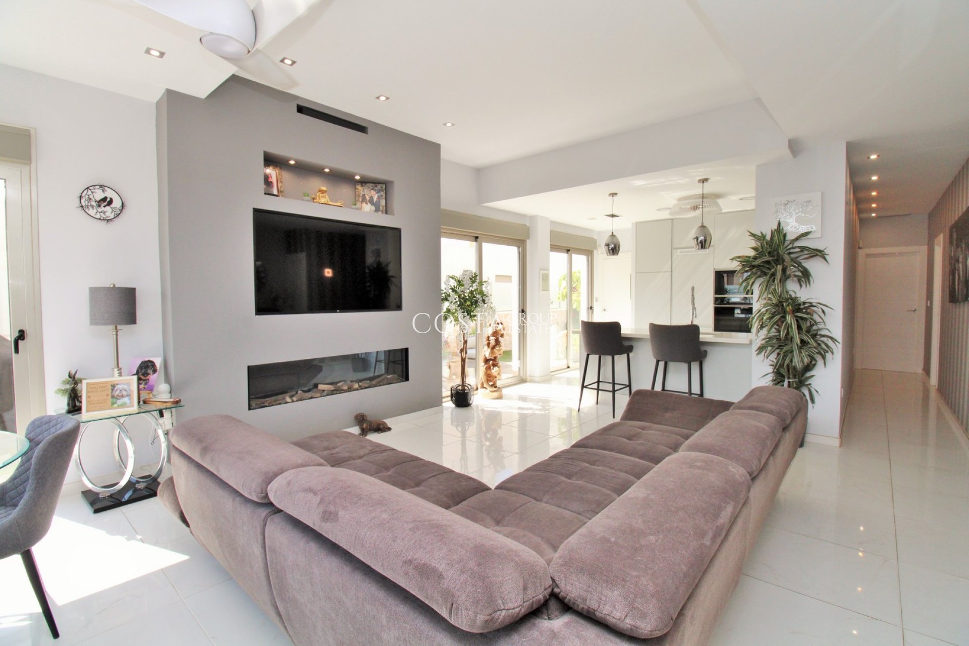 Revente - Villa -
Villamartín