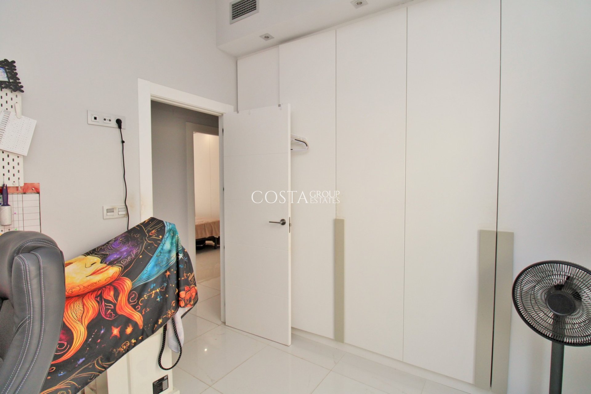 Revente - Villa -
Villamartín