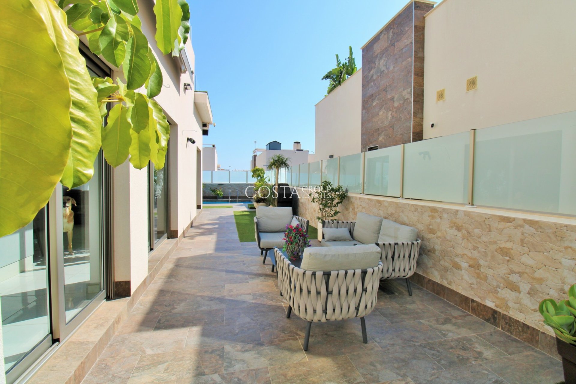 Revente - Villa -
Villamartín