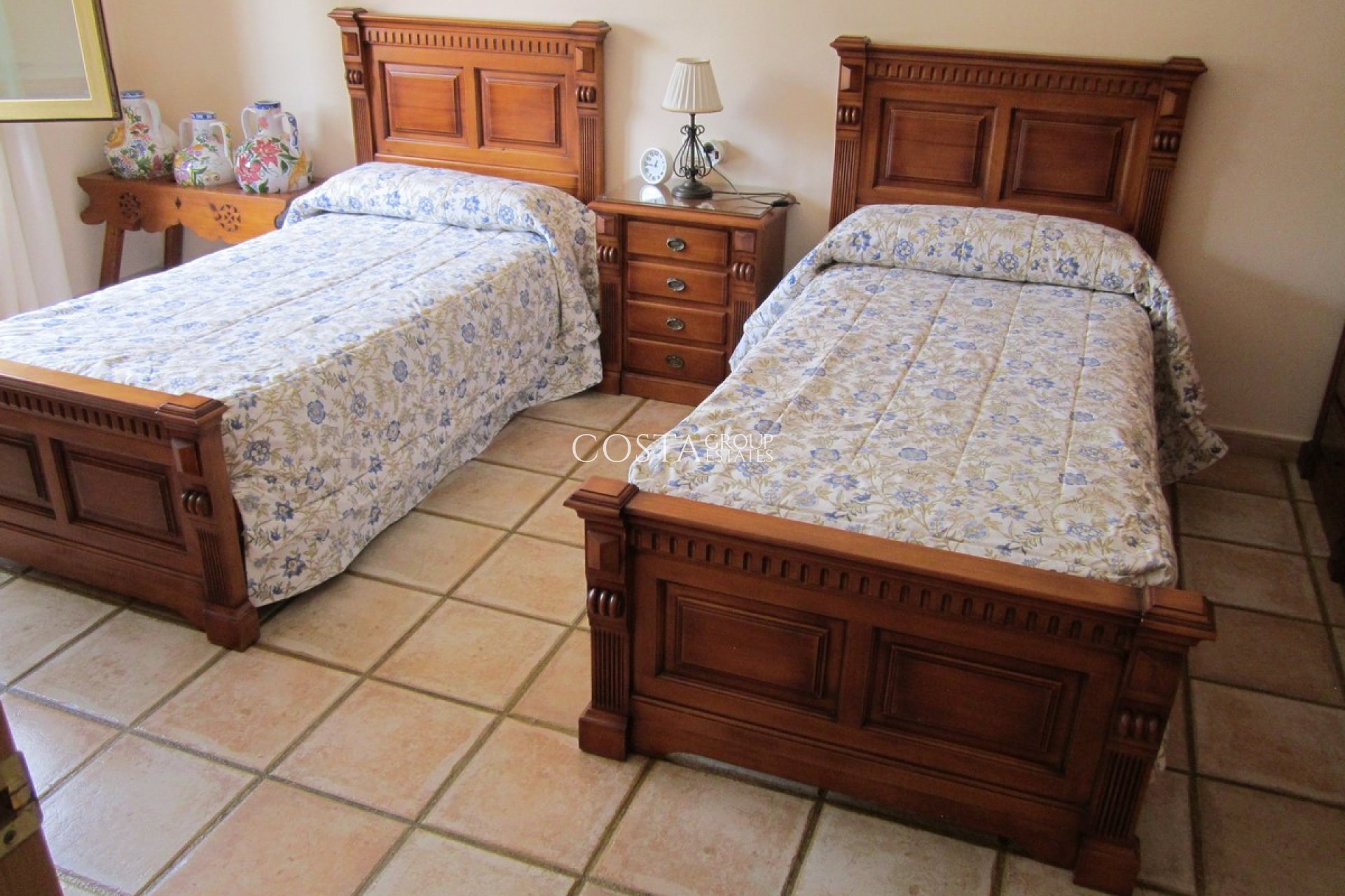 Revente - Villa -
Yecla - Yecla Centro