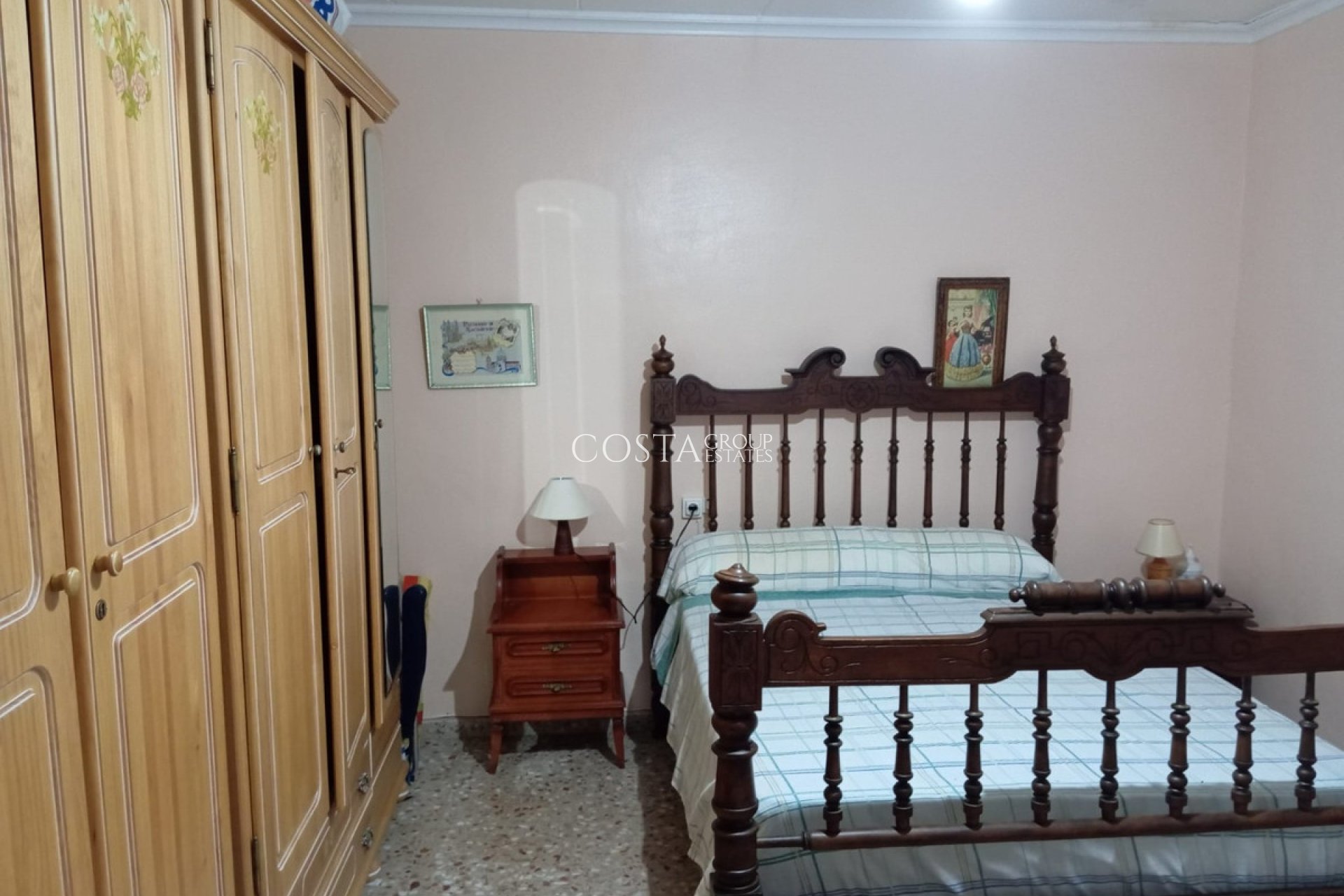 Revente - Villa -
Yecla - Yecla Centro