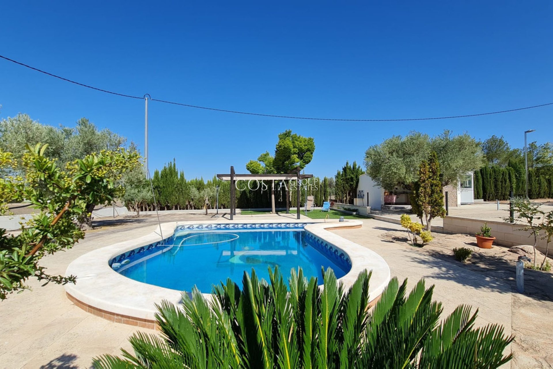 Revente - Villa -
Yecla - Yecla Centro