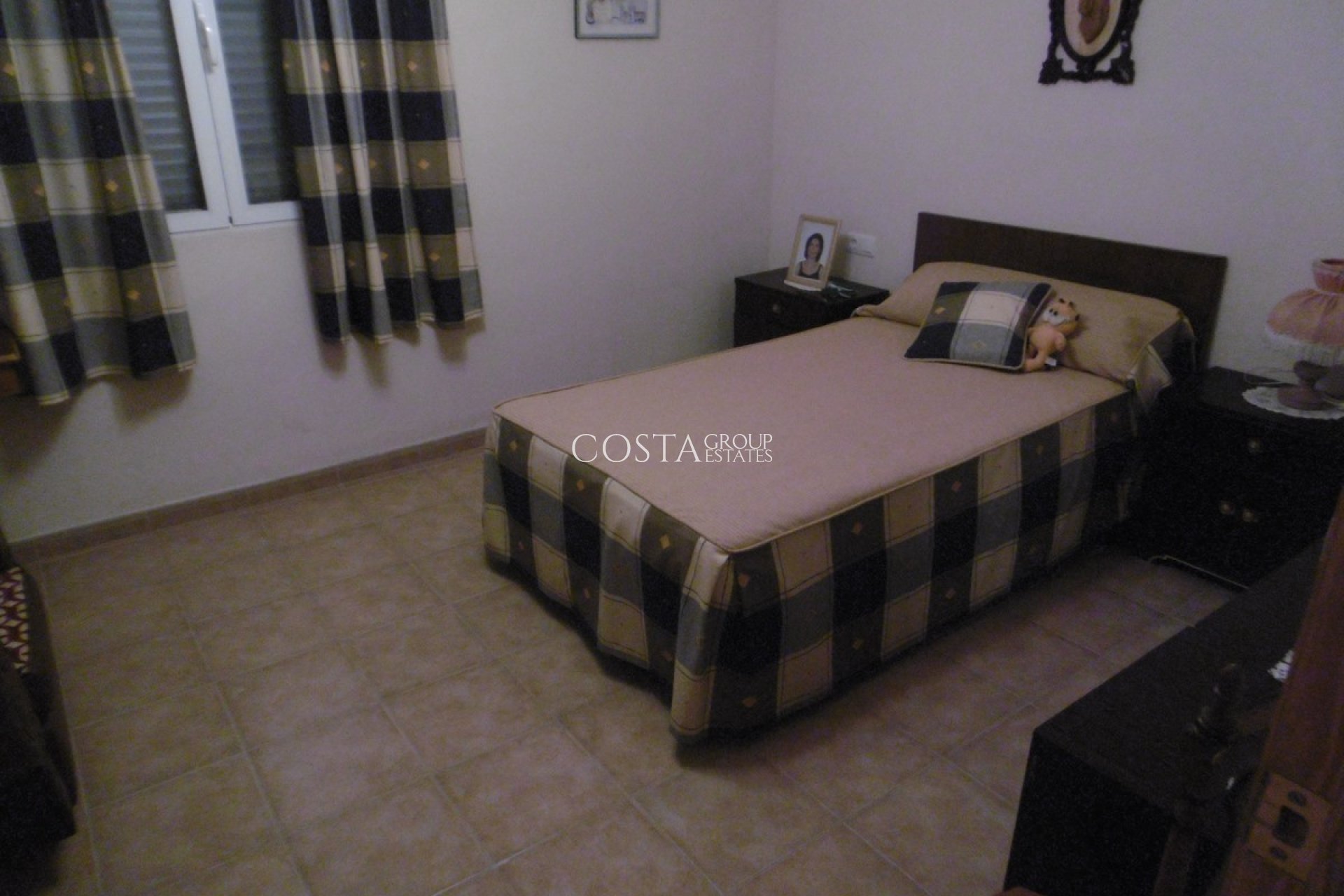 Revente - Villa -
Yecla - Yecla Centro