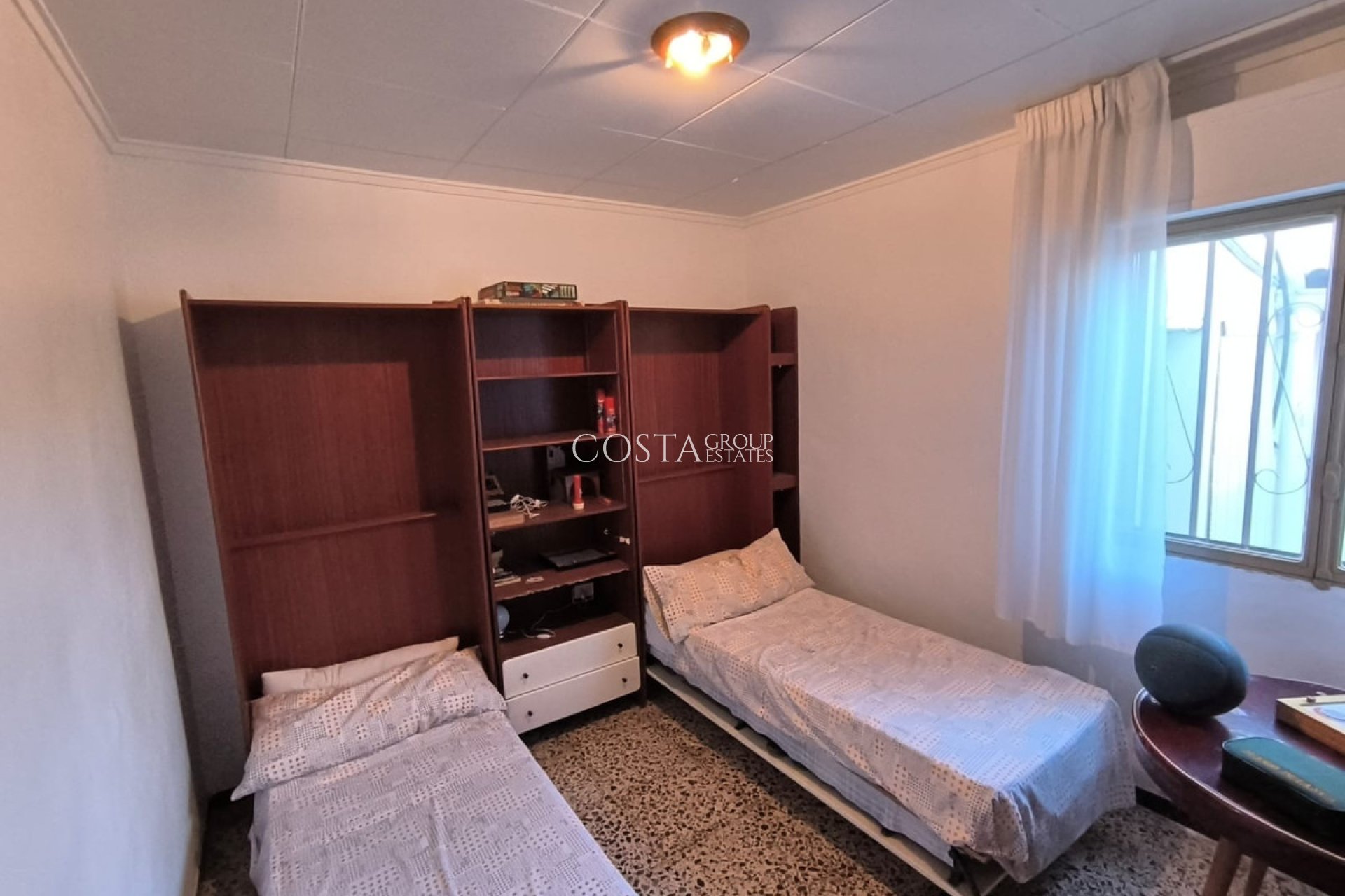 Revente - Villa -
Yecla - Yecla Centro