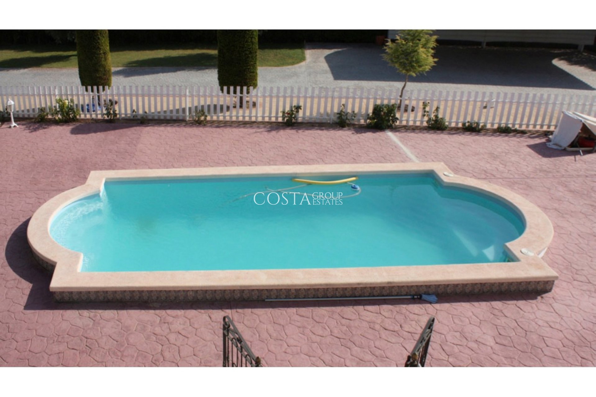 Revente - Villa -
Yecla - Yecla Centro