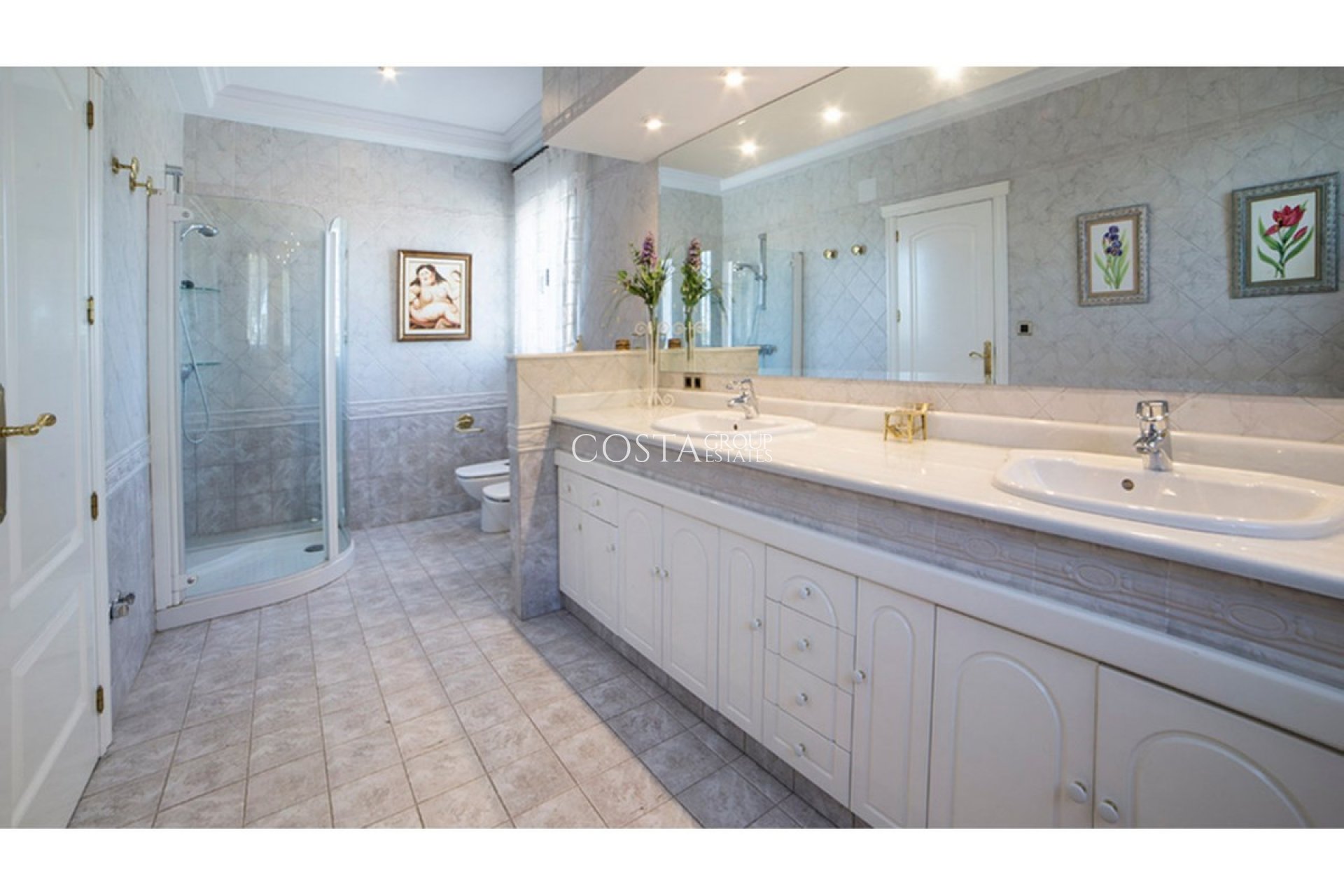 Revente - Villa -
Yecla - Yecla Centro