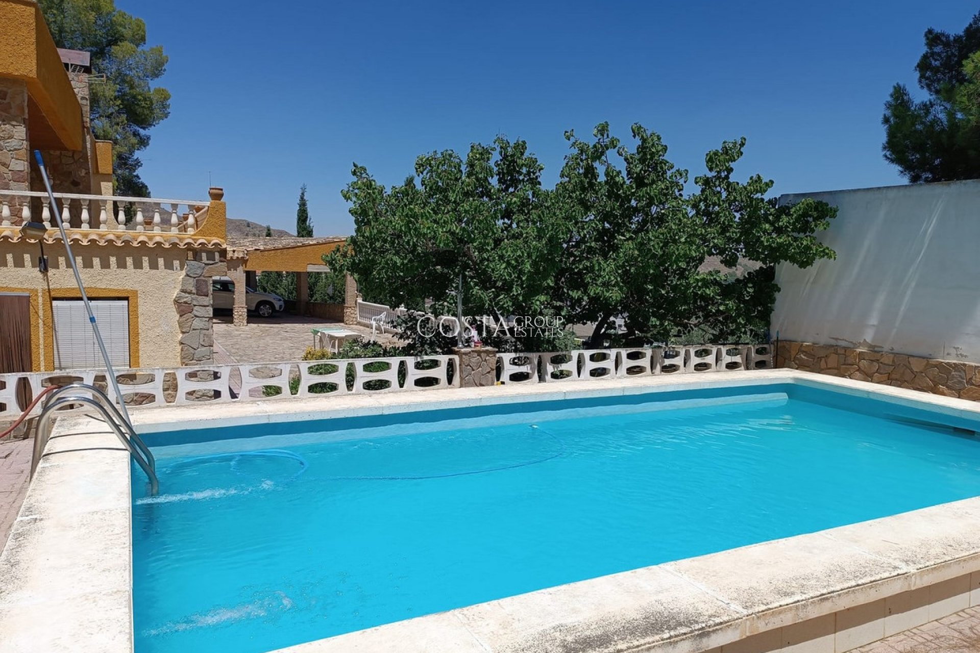 Revente - Villa -
Yecla - Yecla Centro