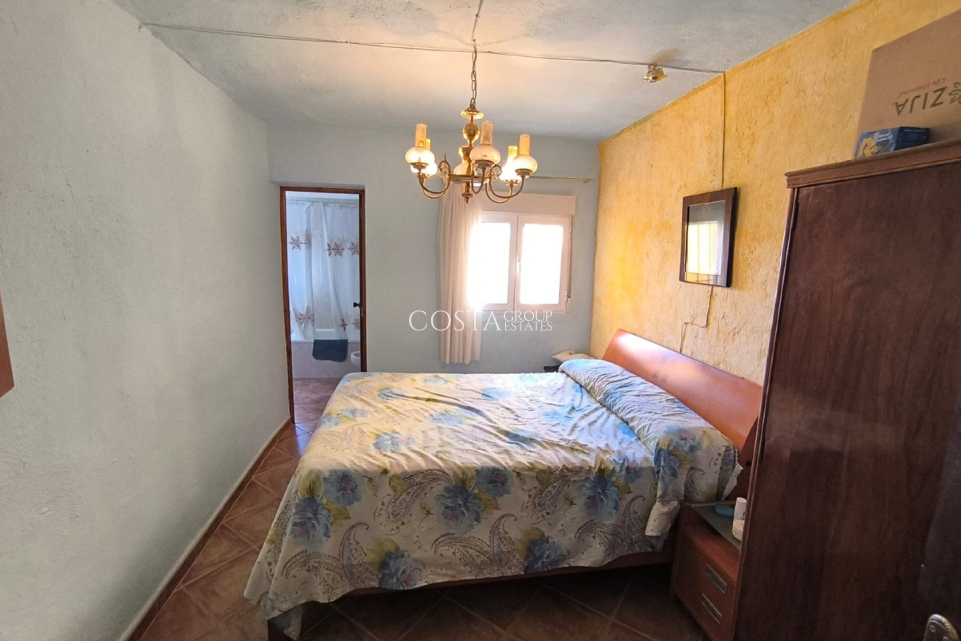 Revente - Villa -
Yecla - Yecla Centro