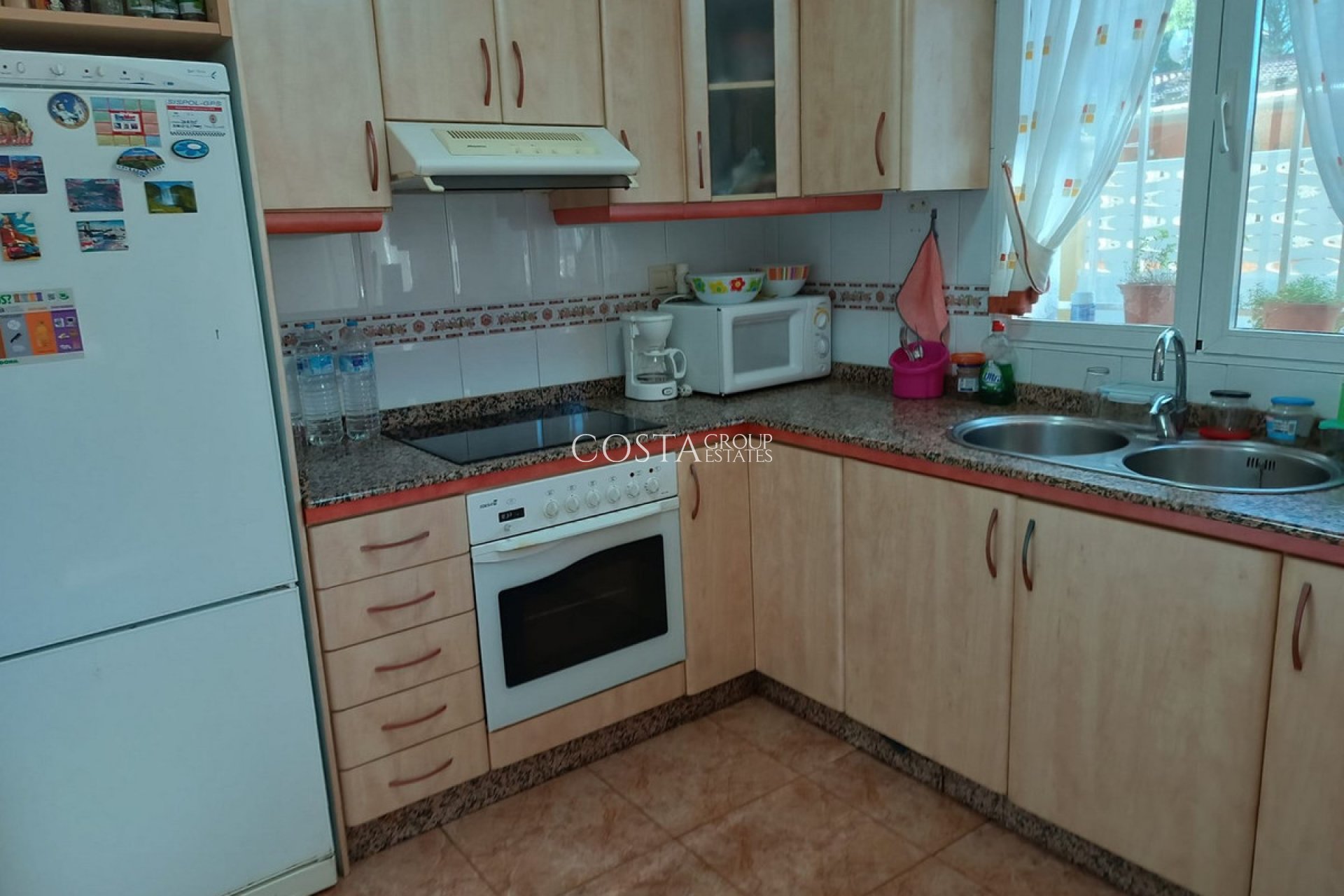 Revente - Villa -
Yecla - Yecla Centro