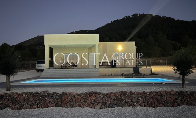 Villa - Herverkoop - Pinoso - Pinoso Centro