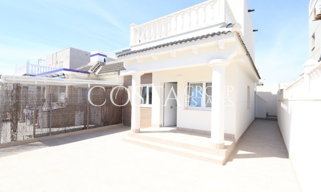 Villa - Herverkoop - Torrevieja - El Chaparral