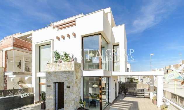 Villa - Nouvelle construction -
            Vera - NB-74240