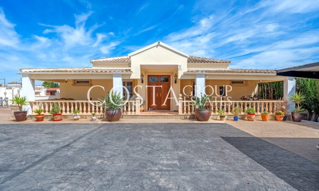 Villa - Resale - Almoradí - Almoradi Centro