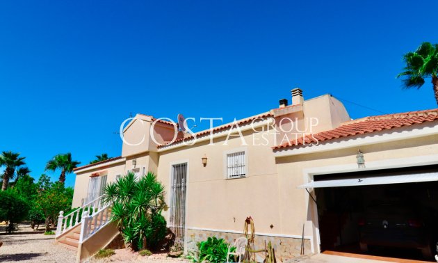 Villa - Resale - Catral - Catral Centro