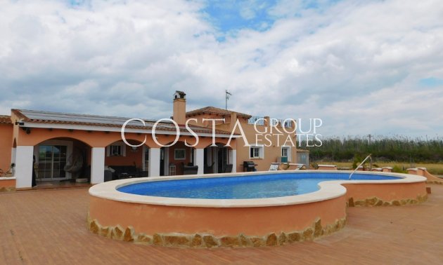 Villa - Resale - Dolores - Dolores Centro