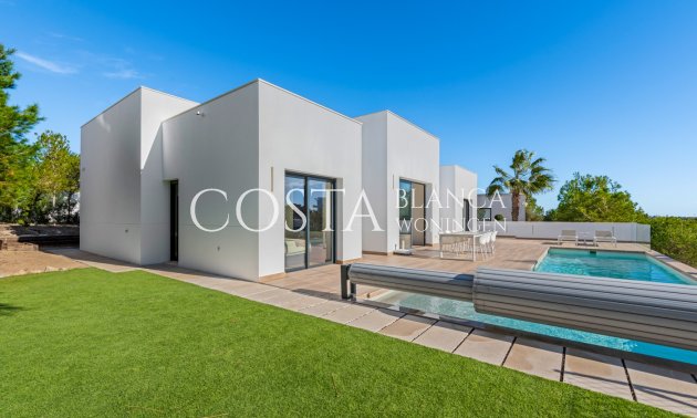Villa - Resale - Las Colinas Golf Resort - Las Colinas golf