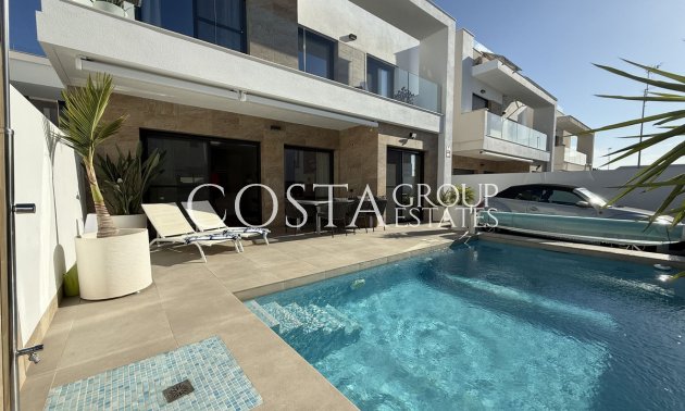 Villa - Resale - Los Montesinos - Los Montesinos Centro