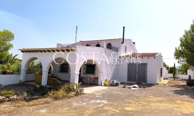 Villa - Resale - Novelda - Novelda Centro