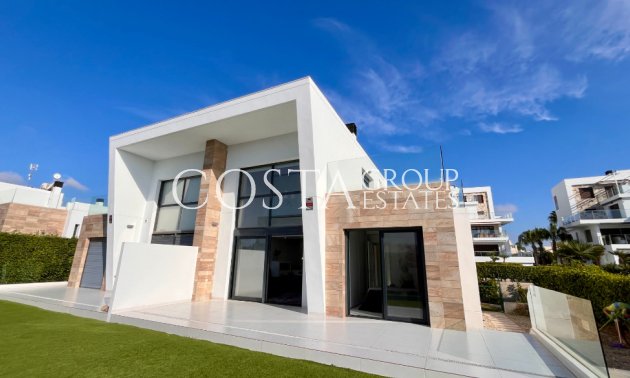 Villa - Resale -
            Orihuela Costa - RO-13424