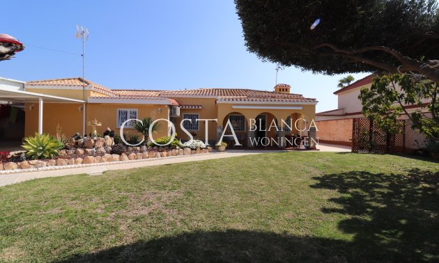 Villa - Resale - Torrevieja - Chaparral