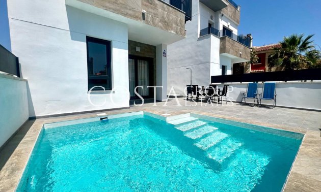 Villa - Resale - Torrevieja - La Siesta