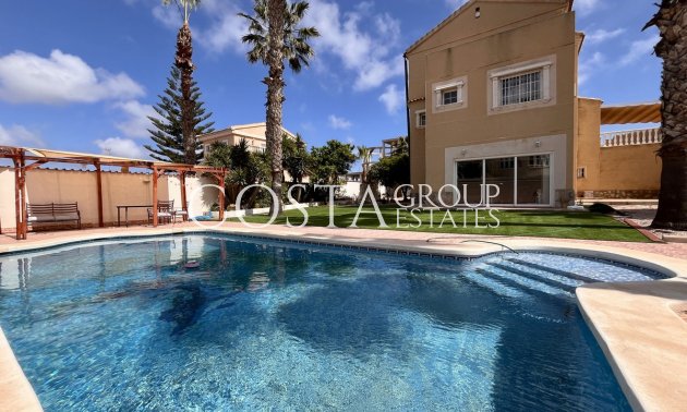 Villa - Revente - Orihuela Costa - La Zenia